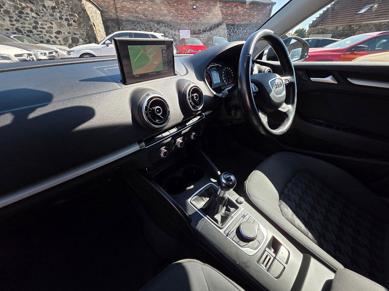 Audi A3 1.6 TDI ultra SE Technik Sportback 5dr Diesel Manual Euro 6 (s/s) (110 ps) 5dr Manual 2026