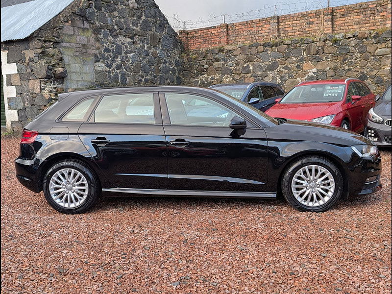 Audi A3 1.6L TDI ULTRA SE TECHNIK Hatchback 5dr Diesel Manual Euro 6 (109 bhp) 5dr Manual 2024