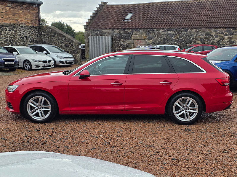 Audi A4 2.0L SE Ultra TDI Estate 5dr Diesel Manual Euro 6 (148 bhp) 5dr Manual 2025