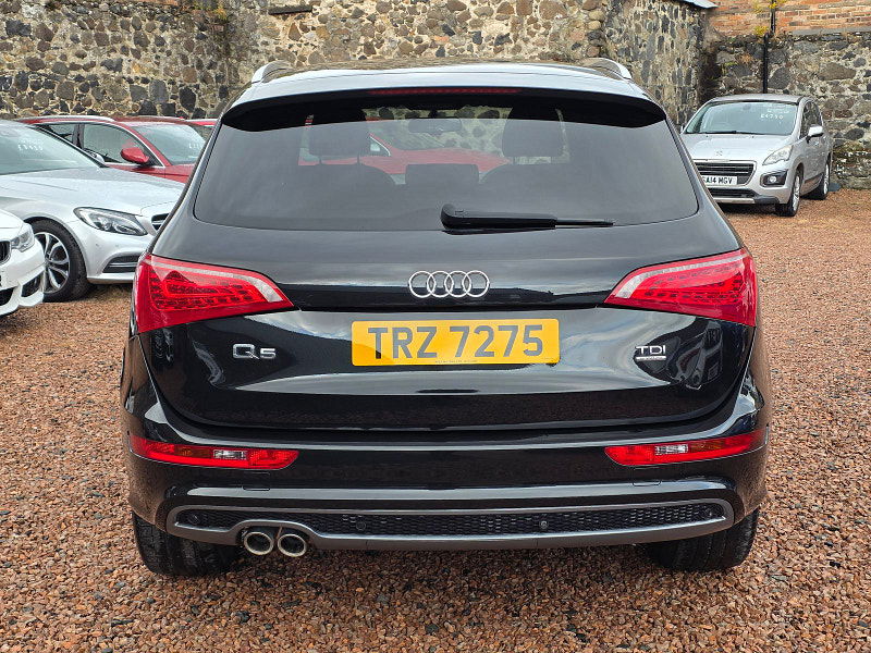 Audi Q5 2.0L S Line Special Edition TDI Quattro 170 SUV 5dr Diesel Manual Euro 5 (170 bhp) 5dr Manual 2025