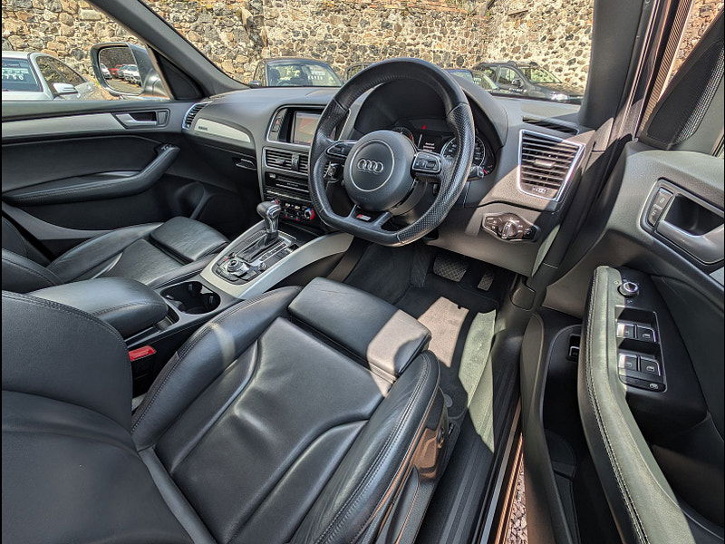 Audi Q5 2.0L S Line+ TDI Quattro Auto SUV 5dr Diesel Automatic Euro 5 (175 bhp) 5dr Automatic 2025