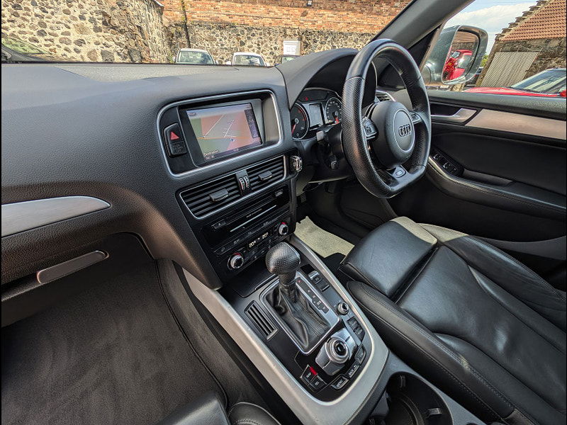 Audi Q5 2.0L S Line+ TDI Quattro Auto SUV 5dr Diesel Automatic Euro 5 (175 bhp) 5dr Automatic 2025