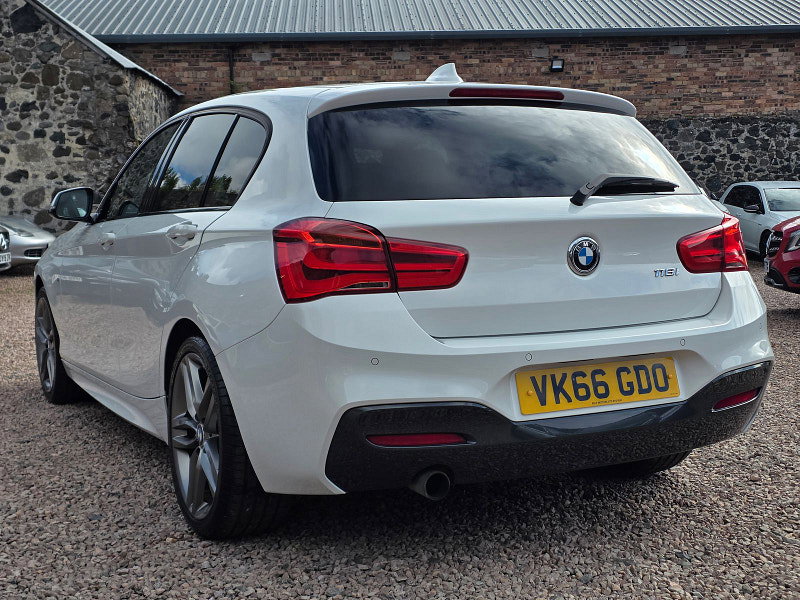 BMW 1 Series 1.5 118i M Sport Hatchback 5dr Petrol Manual Euro 6 (s/s) (136 ps) 5dr Manual 2026