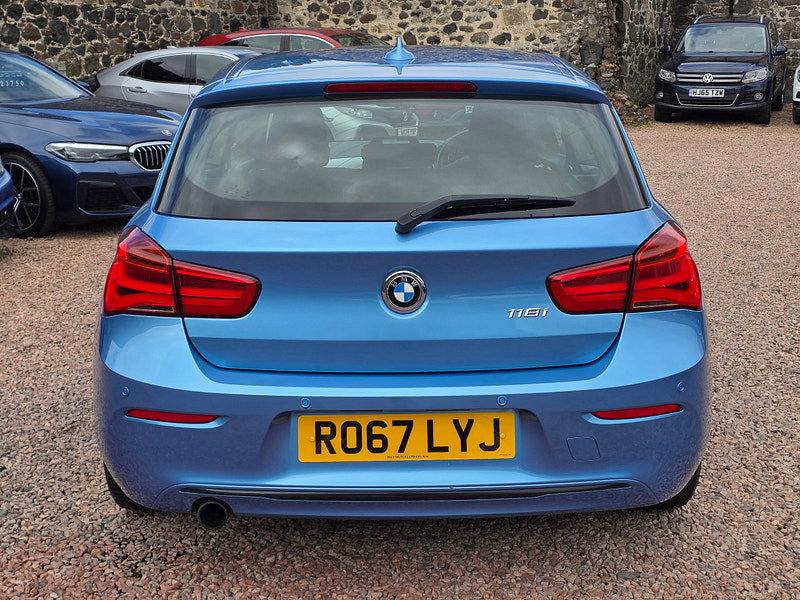 BMW 1 Series 1.5 118i Sport Hatchback 3dr Petrol Manual Euro 6 (s/s) (136 ps) 3dr Manual 2026