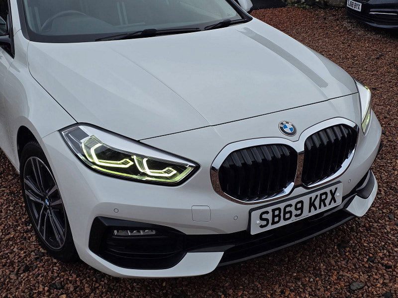 BMW 1 Series 1.5 118i Sport Hatchback 5dr Petrol Manual Euro 6 (s/s) (140 ps) 5dr Manual 2026