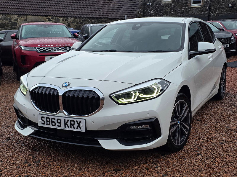 BMW 1 Series 1.5 118i Sport Hatchback 5dr Petrol Manual Euro 6 (s/s) (140 ps) 5dr Manual 2026