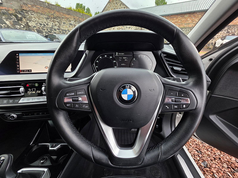 BMW 1 Series 1.5 118i Sport Hatchback 5dr Petrol Manual Euro 6 (s/s) (140 ps) 5dr Manual 2026