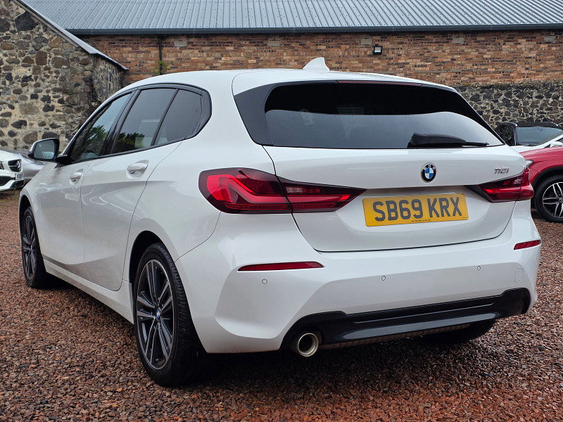 BMW 1 Series 1.5 118i Sport Hatchback 5dr Petrol Manual Euro 6 (s/s) (140 ps) 5dr Manual 2026