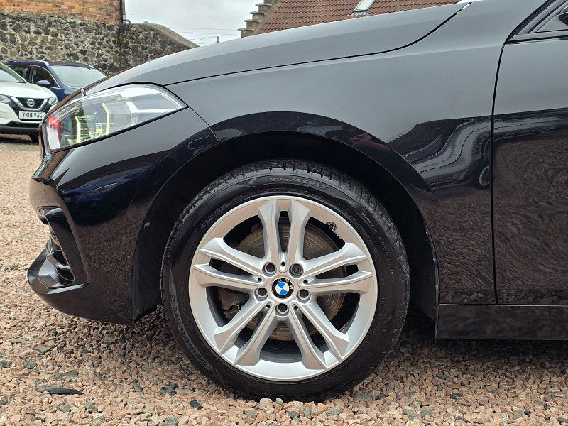 BMW 1 Series 1.5L 116D Sport Hatchback 5dr Diesel Manual Euro 6 (114 bhp) 5dr Manual 2025