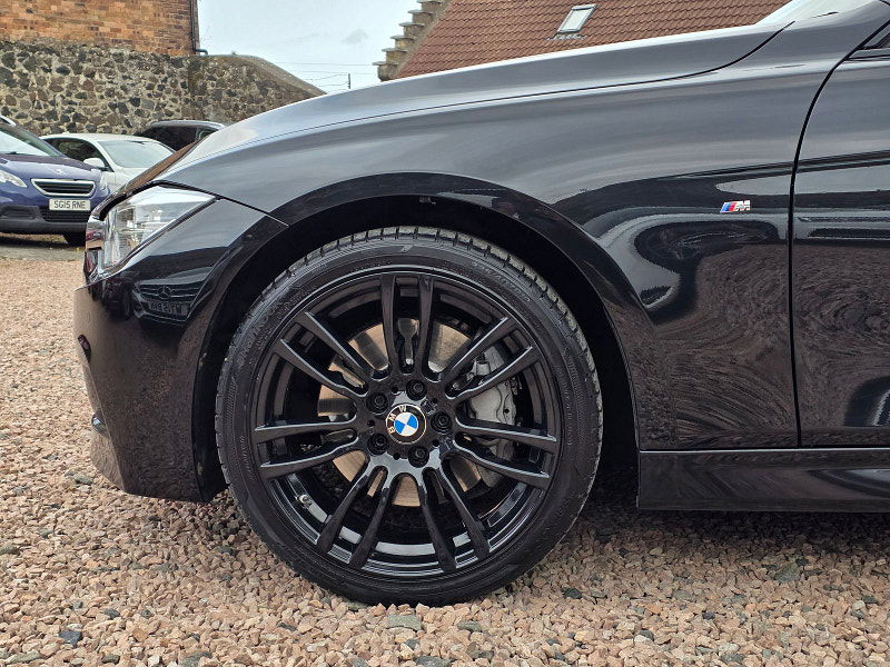 BMW 3 Series 3.0L 335d xDrive M Sport Auto Saloon 4dr Diesel Automatic Euro 6 (308 bhp) 4dr Automatic 2025