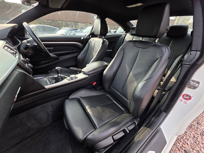 BMW 4 Series 2.0L 420D M Sport Coupe 2dr Diesel Manual Euro 6 (188 bhp) 2dr Manual 2025
