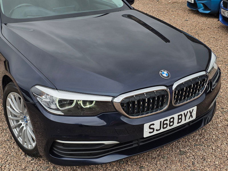 BMW 5 Series 2.0 530e 9.2kWh SE Saloon 4dr Petrol Plug-in Hybrid Auto Euro 6 (s/s) (252 ps) 4dr Automatic 2026