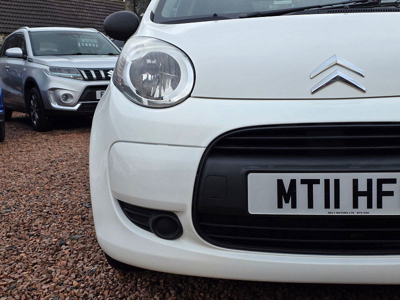 Citroen C1 1.0L VTR Hatchback 5dr Petrol Manual Euro 5 (68 bhp) 5dr Manual 2025