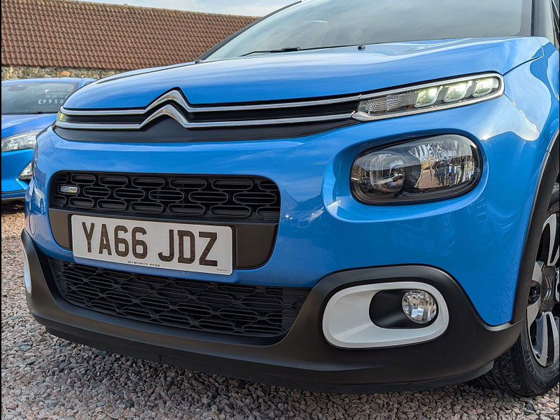 Citroen C3 1.2L Feel PureTech Hatchback 5dr Petrol Manual Euro 6 (81 bhp) 5dr Manual 2025