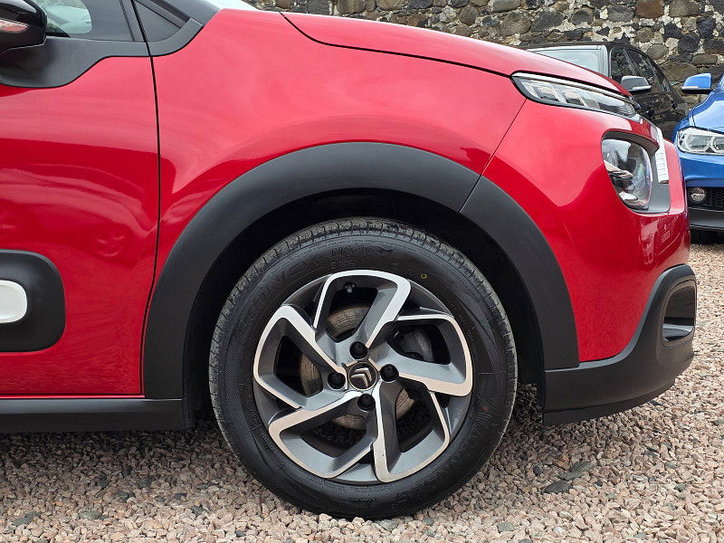 Citroen C3 1.2L Flair PureTech S/S Hatchback 5dr Petrol Manual Euro 6 (82 bhp) 5dr Manual 2025