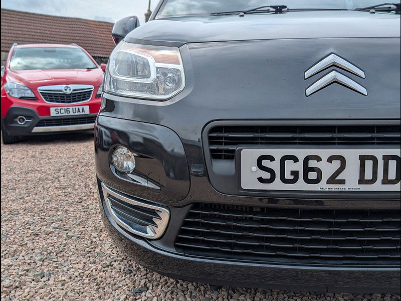 Citroen C3 Picasso 1.6L Exclusive HDI MPV 5dr Diesel Manual Euro 5 (90 bhp) 5dr Manual 2025