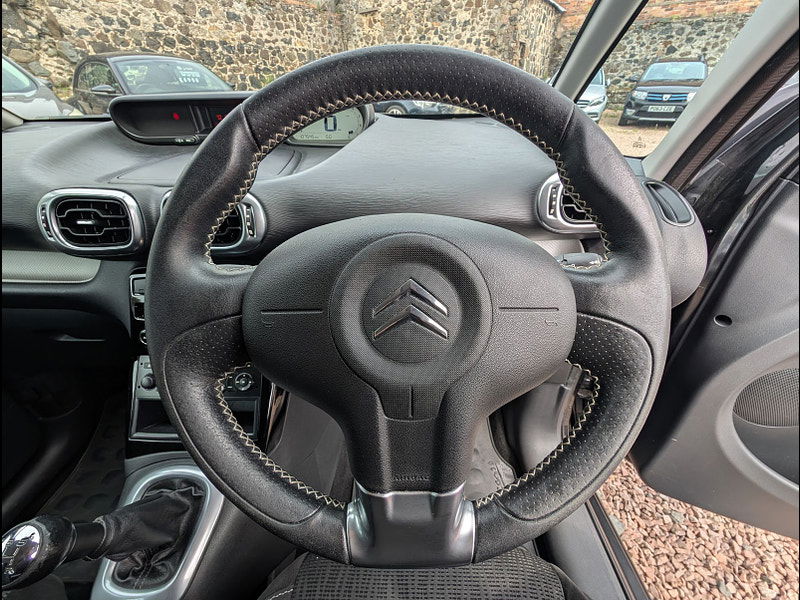 Citroen C3 Picasso 1.6L Exclusive HDI MPV 5dr Diesel Manual Euro 5 (90 bhp) 5dr Manual 2025