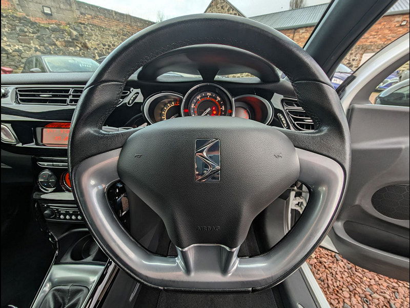 Citroen DS3 1.6L DSTYLE PLUS Hatchback 3dr Petrol Manual Euro 5 (120 bhp) 3dr Manual 2025