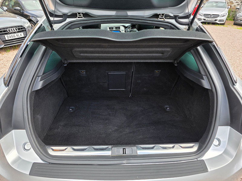 Citroen DS5 2.0L D Sport HDi Auto Hatchback 5dr Diesel Automatic Euro 5 (161 bhp) 5dr Automatic 2025
