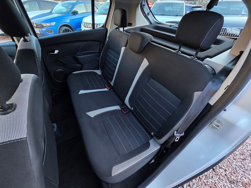 Dacia Sandero 0.9L Stepway Ambiance TCE Hatchback 5dr Petrol Manual Euro 6 (90 bhp) 5dr Manual 2025