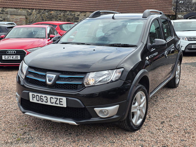 Dacia Sandero 0.9L Stepway Laureate TCE Hatchback 5dr Petrol Manual Euro 5 (90 bhp) 5dr Manual 2025