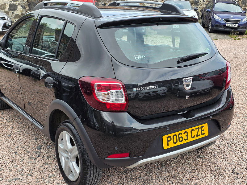 Dacia Sandero 0.9L Stepway Laureate TCE Hatchback 5dr Petrol Manual Euro 5 (90 bhp) 5dr Manual 2025