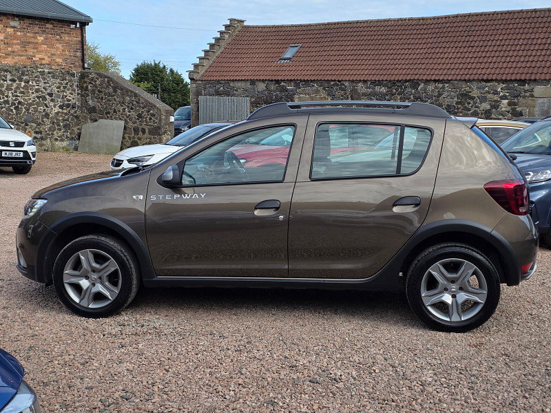 Dacia Sandero Stepway 1.5 Blue dCi Comfort Hatchback 5dr Diesel Manual Euro 6 (s/s) (95 ps) 5dr Manual 2026