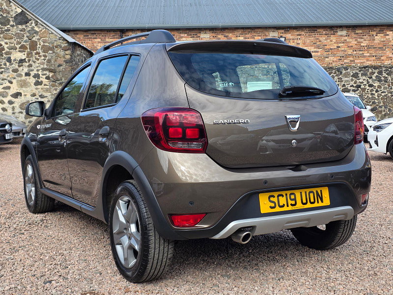 Dacia Sandero Stepway 1.5 Blue dCi Comfort Hatchback 5dr Diesel Manual Euro 6 (s/s) (95 ps) 5dr Manual 2026