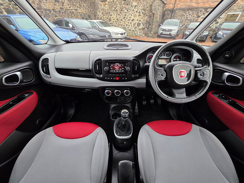 Fiat 500L 1.4L Easy MPV 5dr Petrol Manual Euro 5 (95 bhp) 5dr Manual 2025