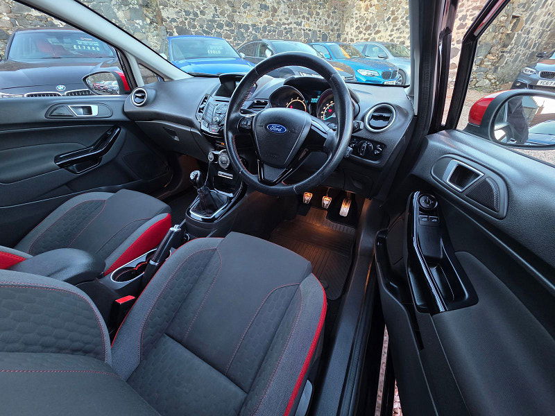 Ford Fiesta 1.0L Zetec S Black Edition Hatchback 3dr Petrol Manual Euro 6 (138 bhp) 3dr Manual 2025