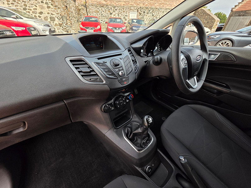 Ford Fiesta 1.2L Style Hatchback 5dr Petrol Manual Euro 5 (59 bhp) 5dr Manual 2025