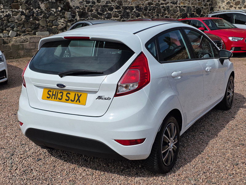 Ford Fiesta 1.2L Style Hatchback 5dr Petrol Manual Euro 5 (59 bhp) 5dr Manual 2025