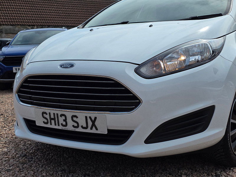 Ford Fiesta 1.2L Style Hatchback 5dr Petrol Manual Euro 5 (59 bhp) 5dr Manual 2025