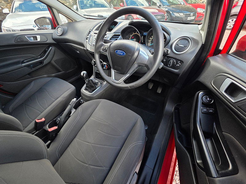 Ford Fiesta 1.2L Style Hatchback 5dr Petrol Manual Euro 5 (59 bhp) 5dr Manual 2025