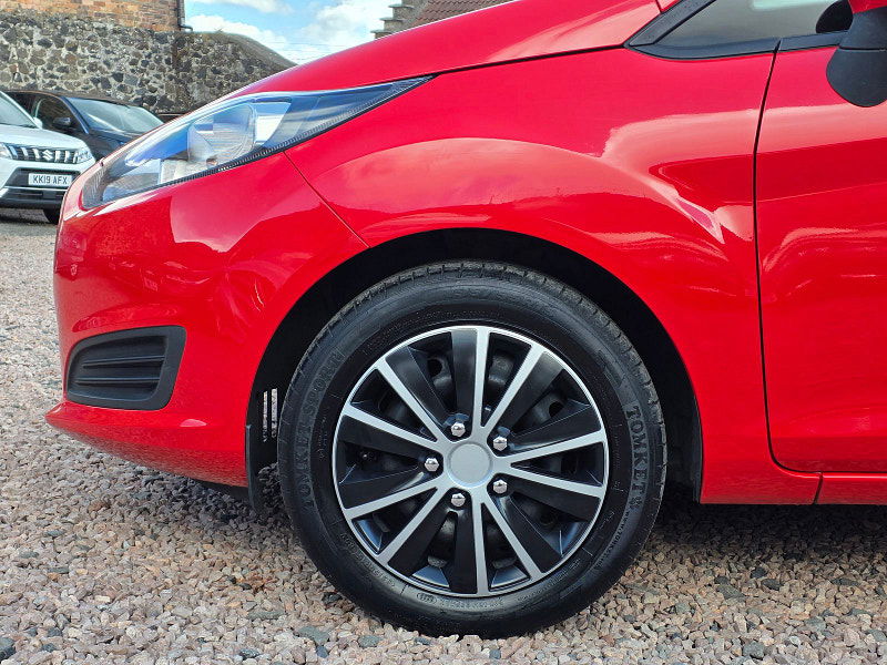 Ford Fiesta 1.2L Style Hatchback 5dr Petrol Manual Euro 5 (59 bhp) 5dr Manual 2025