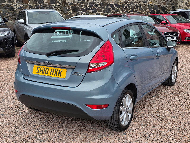 Ford Fiesta 1.4L Zetec 95 Hatchback 5dr Petrol Manual Euro 4 (95 bhp) 5dr Manual 2025