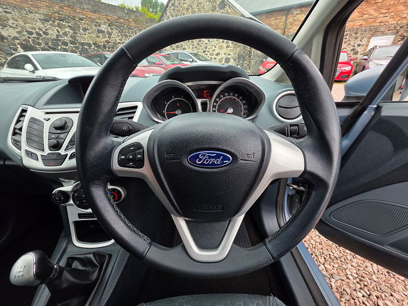 Ford Fiesta 1.4L Zetec 95 Hatchback 5dr Petrol Manual Euro 4 (95 bhp) 5dr Manual 2025