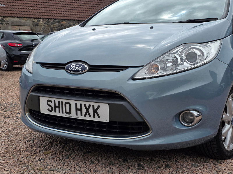 Ford Fiesta 1.4L Zetec 95 Hatchback 5dr Petrol Manual Euro 4 (95 bhp) 5dr Manual 2025