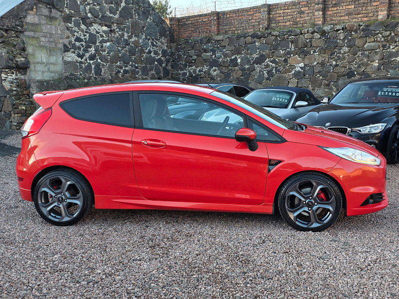 Ford Fiesta 1.6L ST-2 T Hatchback 3dr Petrol Manual Euro 6 (180 bhp) 3dr Manual 2025