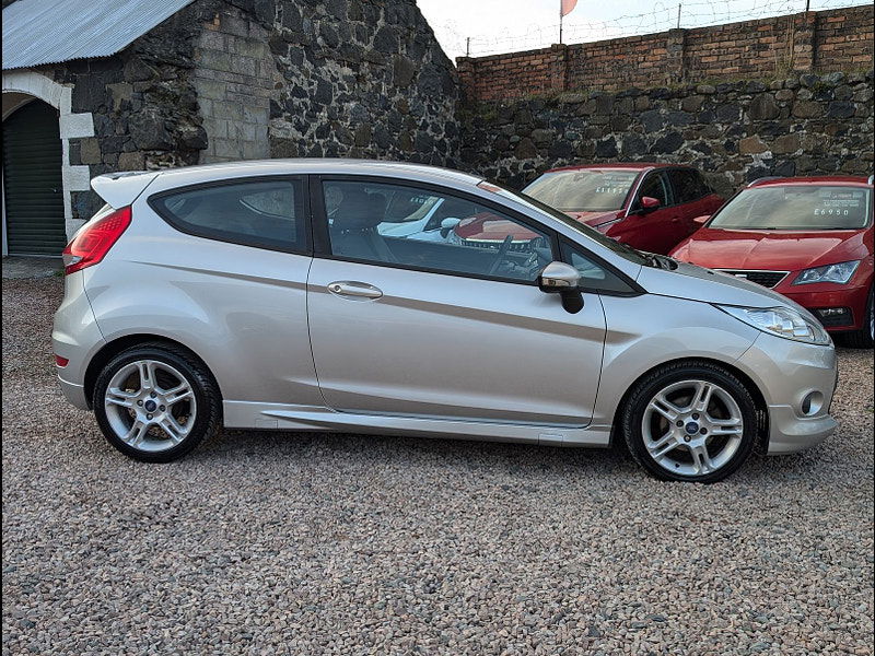 Ford Fiesta 1.6L ZETEC S Hatchback 3dr Petrol Manual Euro 5 (118 bhp) 3dr Manual 2024