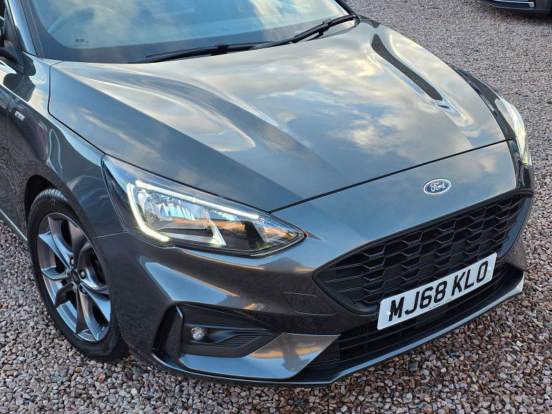 Ford Focus 1.0L ST-Line Hatchback 5dr Petrol Manual Euro 6 (123 bhp) 5dr Manual 2025