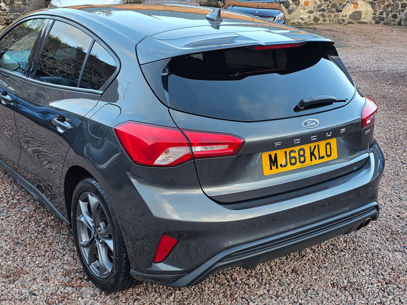 Ford Focus 1.0L ST-Line Hatchback 5dr Petrol Manual Euro 6 (123 bhp) 5dr Manual 2025