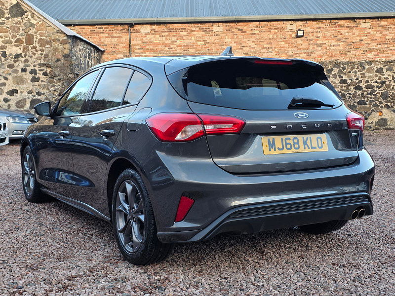 Ford Focus 1.0L ST-Line Hatchback 5dr Petrol Manual Euro 6 (123 bhp) 5dr Manual 2025