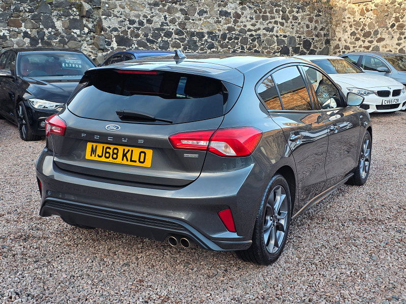 Ford Focus 1.0L ST-Line Hatchback 5dr Petrol Manual Euro 6 (123 bhp) 5dr Manual 2025