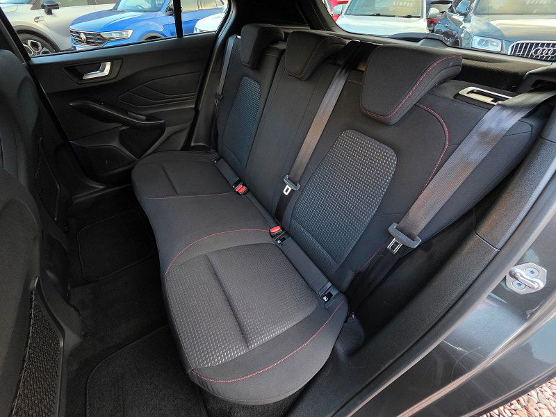 Ford Focus 1.0L ST-Line Hatchback 5dr Petrol Manual Euro 6 (123 bhp) 5dr Manual 2025