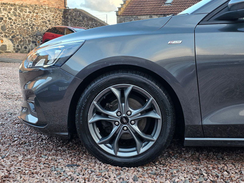 Ford Focus 1.0L ST-Line Hatchback 5dr Petrol Manual Euro 6 (123 bhp) 5dr Manual 2025