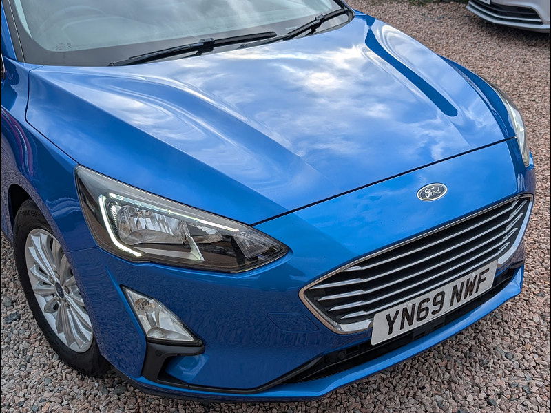 Ford Focus 1.0L Titanium Hatchback 5dr Petrol Manual Euro 6 (123 bhp) 5dr Manual 2025