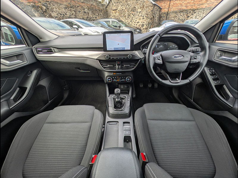 Ford Focus 1.0L Titanium Hatchback 5dr Petrol Manual Euro 6 (123 bhp) 5dr Manual 2025
