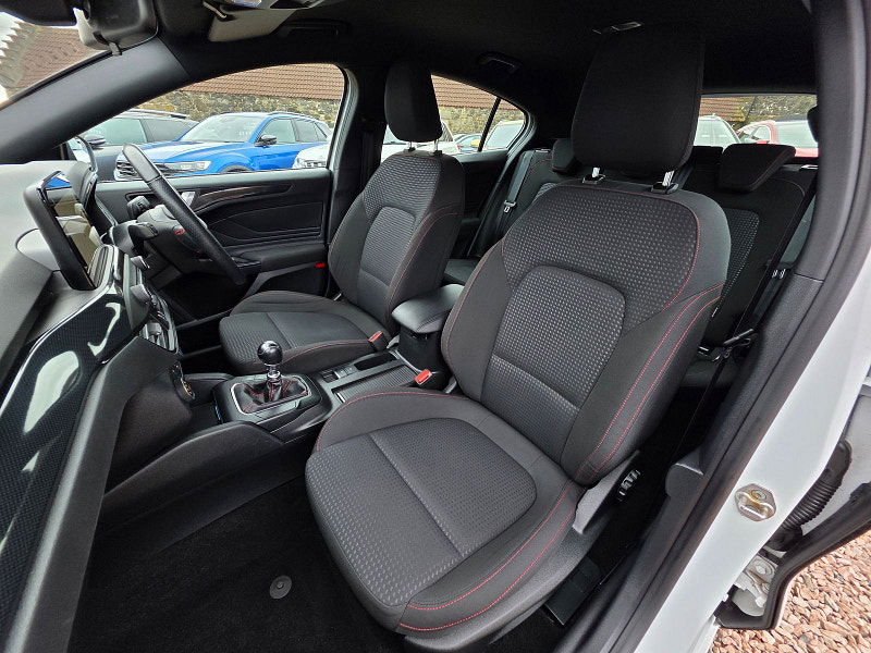 Ford Focus 1.5 EcoBlue ST-Line Hatchback 5dr Diesel Manual Euro 6 (s/s) (120 ps) 5dr Manual 2026