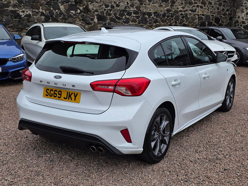 Ford Focus 1.5 EcoBlue ST-Line Hatchback 5dr Diesel Manual Euro 6 (s/s) (120 ps) 5dr Manual 2026